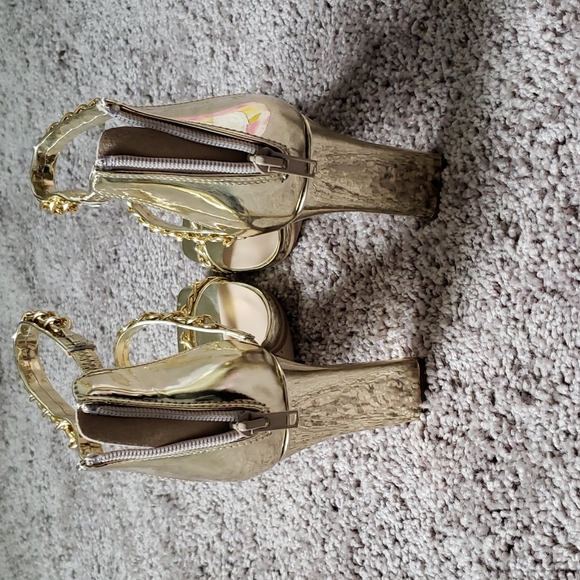 Back To Glam Triple Strap Gold Chrome Heels - Picture 10 of 13